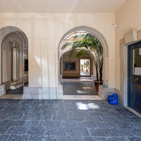 Vg Fori Imperiali 5 Stelle Appartamento Elegante Róma Kültér fotó